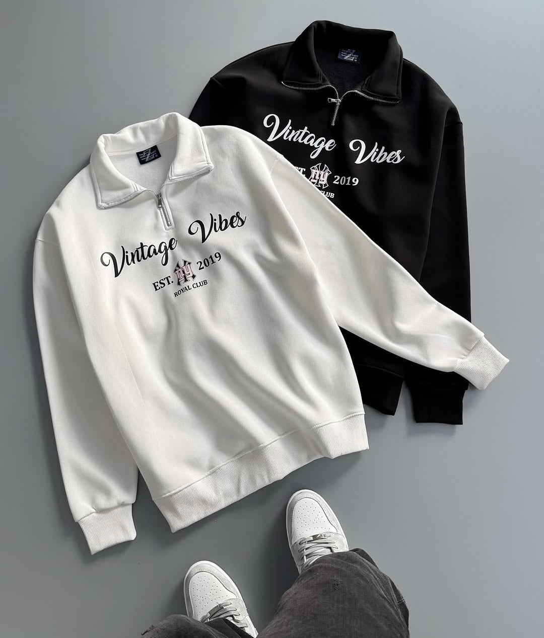 Vintage Vibes Zipper