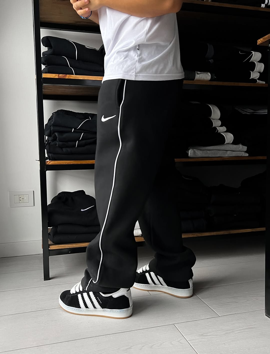 Nk Line-Sided Pants
