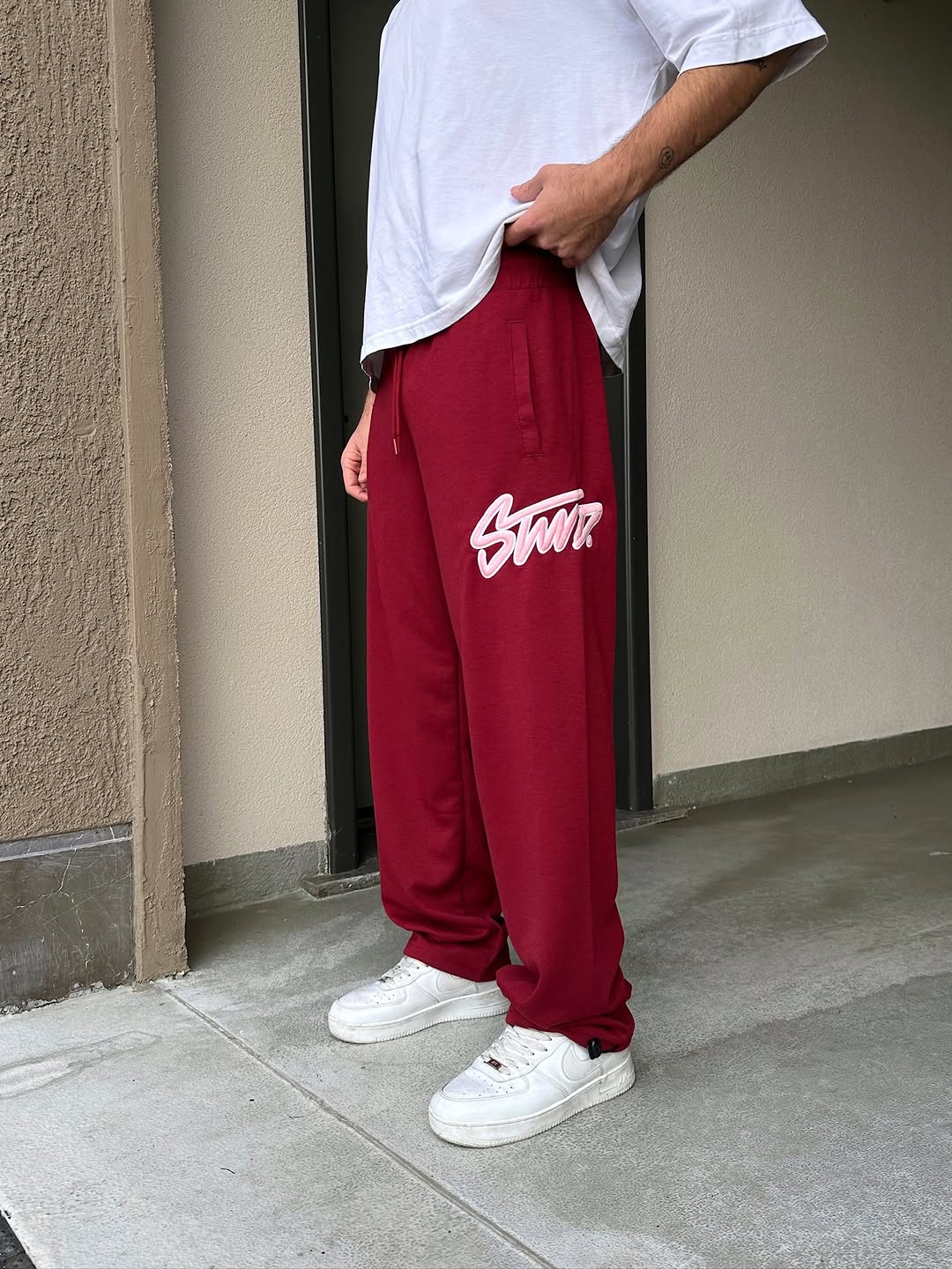 STWD Pants