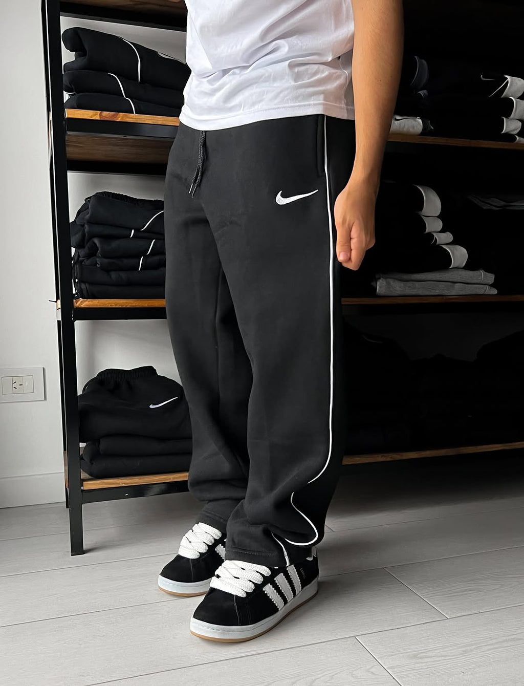 Nk Line-Sided Pants